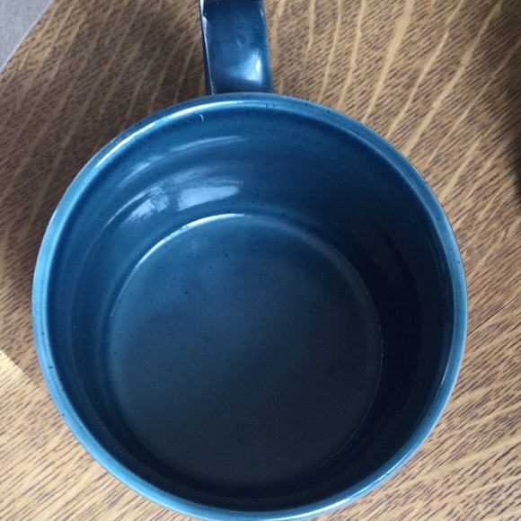 🌿2 Oversized Mugs🌿 - Picture 7 of 9